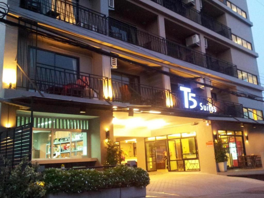 T5 Suites Pattaya Exterior foto