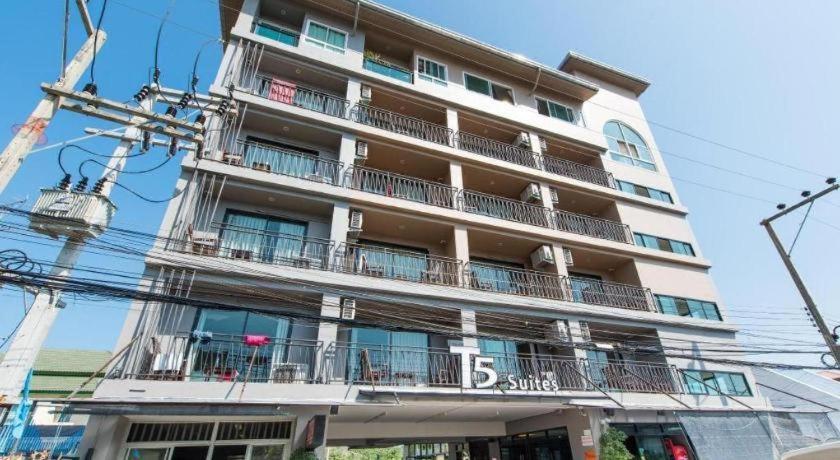 T5 Suites Pattaya Exterior foto